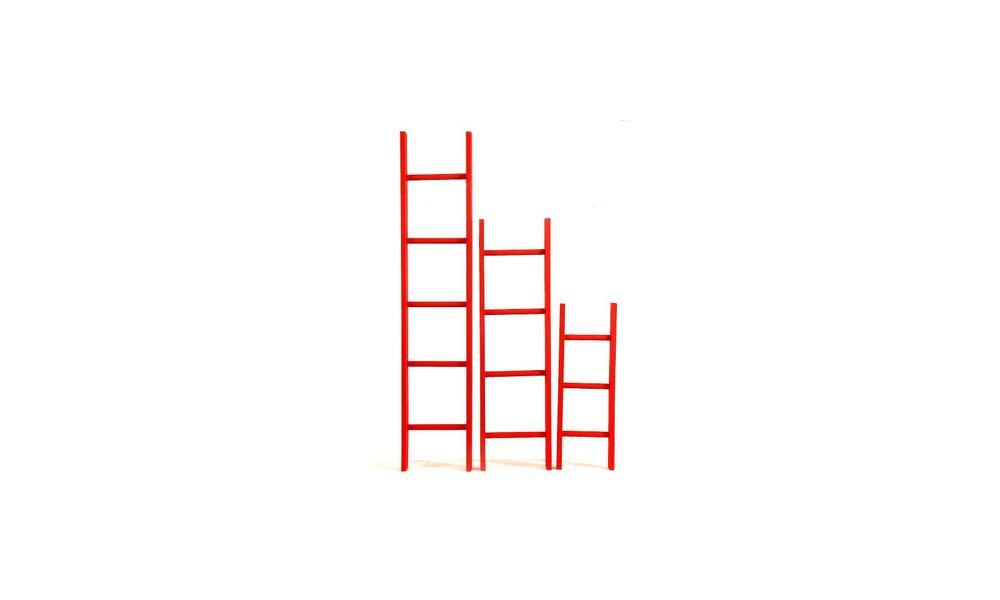 2/10 – 119,50CM Large Red Ladder